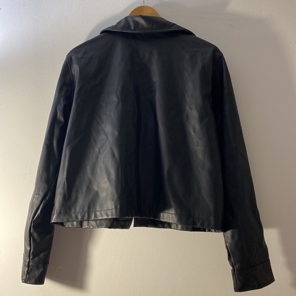 And Now This | Cropped Faux Leather Jacket - Picture 5 of 12